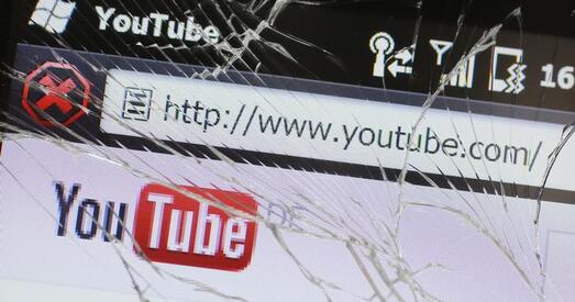 YouTube адключыў манетызацыю расійскім каналам