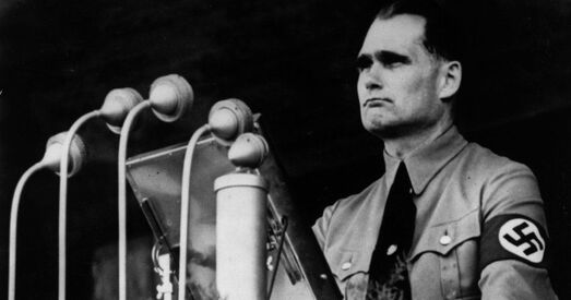 Першы пасьля Гітлера стаў першым нацысцкім ваеннапалонным у 1941 годзе: гісторыя Рудольфа Геса